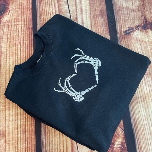 Custom Embroidered Skeleton Heart Halloween Everyday Unisex Sweatshirt - Picture 2 of 5